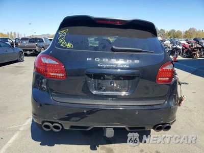 Zdjęcie 6 z 13 samochodu: 2013 PORSCHE CAYENNE TURBO VIN:WP1AC2A22DLA92609 - miniatura