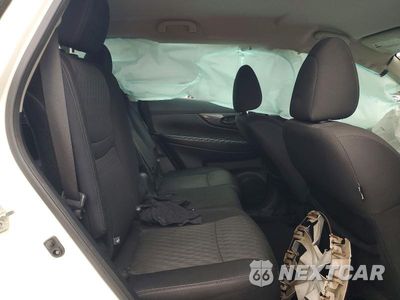 Zdjęcie 11 z 13 samochodu: 2019 NISSAN ROGUE S VIN:5N1AT2MV1KC829377 - miniatura