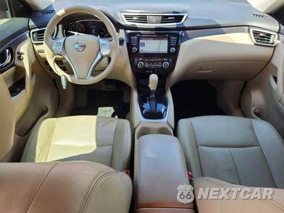 Zdjęcie 8 z 13 samochodu: 2015 NISSAN ROGUE SV VIN:KNMAT2MT1FP510529 - miniatura