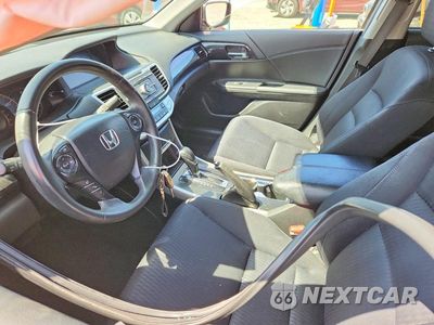 Zdjęcie 7 z 12 samochodu: 2015 HONDA ACCORD SPORT VIN:1HGCR2F55FA216481 - miniatura