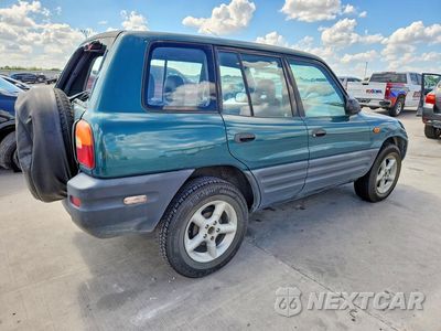 Trzecie zdjęcie samochodu z tyłu: 1997 TOYOTA RAV4 BASE VIN:JT3GP10V5V7019593 - miniatura