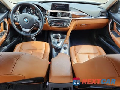 Zdjęcie 8 z 12 samochodu: 2015 BMW 328 XI VIN:WBA3B3C50FJ983732 - miniatura