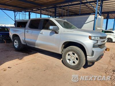 Czwarte zdjęcie samochodu z boku: 2020 CHEVROLET SILV1500 2WD VIN:1GCPWDED3LZ164097 - miniatura