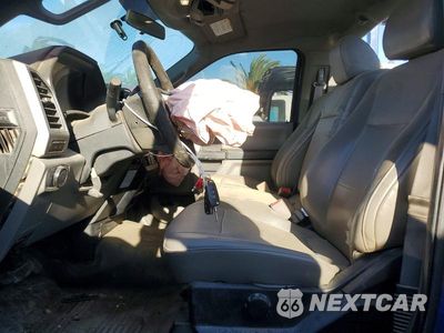 Zdjęcie 7 z 13 samochodu: 2019 FORD F350 SUPER DUTY VIN:1FDRF3E63KEC36518 - miniatura