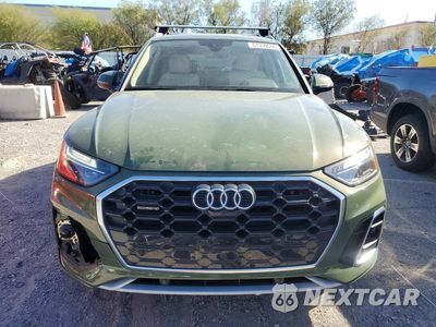 Piąte zdjęcie samochodu w środku: 2025 AUDI Q5 PREMIUM PLUS 45 VIN:WA1EAAFY2S2050180 - miniatura