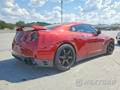 Trzecie zdjęcie samochodu z tyłu: 2016 NISSAN GT-R PREMIUM VIN:JN1AR5EF6GM290075 - miniatura