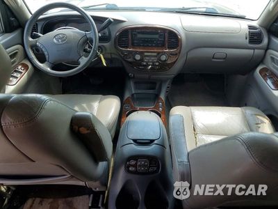 Zdjęcie 8 z 13 samochodu: 2003 TOYOTA SEQUOIA LIMITED VIN:5TDZT38AX3S159705 - miniatura