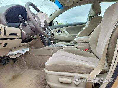 Zdjęcie 7 z 12 samochodu: 2010 TOYOTA CAMRY LE VIN:4T1BF3EK1AU031511 - miniatura