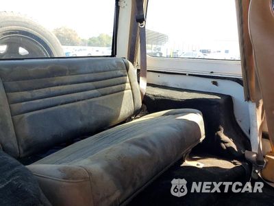 Zdjęcie 11 z 13 samochodu: 1994 JEEP WRANGLER / YJ SE VIN:1J4FY29S3RP400927 - miniatura