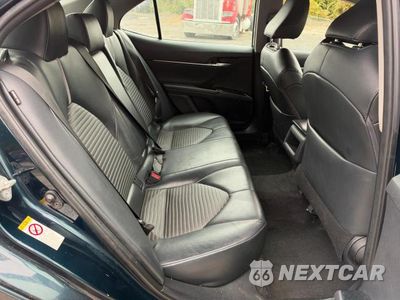 Zdjęcie 6 z 10 samochodu: 2019 TOYOTA CAMRY SE VIN:4T1B11HK0KU697579 - miniatura