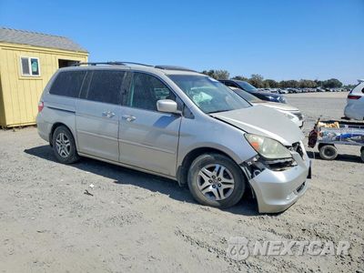 Czwarte zdjęcie samochodu z boku: 2006 HONDA ODYSSEY EX WITH LEATHER (WITH RES) VIN:5FNRL38706B059674 - miniatura