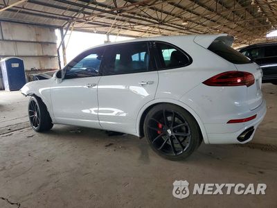 Drugie zdjęcie samochodu z przodu: 2017 PORSCHE CAYENNE TURBO VIN:WP1AC2A20HLA92436 - miniatura