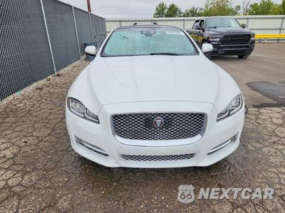 Piąte zdjęcie samochodu w środku: 2019 JAGUAR XJL PORTFOLIO VIN:SAJWJ2GD8K8W19785 - miniatura