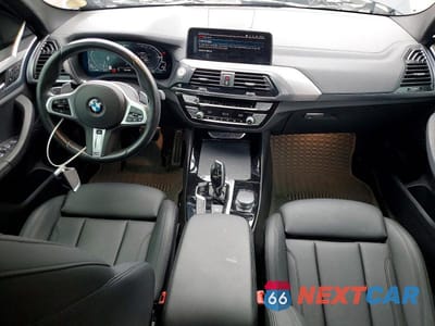 Zdjęcie 8 z 13 samochodu: 2021 BMW X3 XDRIVE30E VIN:5UXTS1C05M9D75295 - miniatura