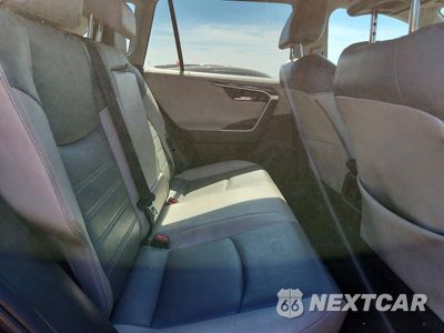 Zdjęcie 10 z 12 samochodu: 2021 TOYOTA RAV4 LIMITED VIN:4T3D6RFV8MU037127 - miniatura