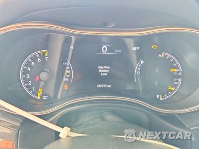 Zdjęcie 9 z 13 samochodu: 2016 JEEP GRAND CHEROKEE OVERLAND VIN:1C4RJFCG1GC366199 - miniatura