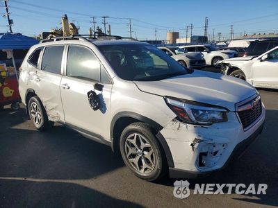 Czwarte zdjęcie samochodu z boku: 2020 SUBARU FORESTER PREMIUM VIN:JF2SKAJC1LH559632 - miniatura