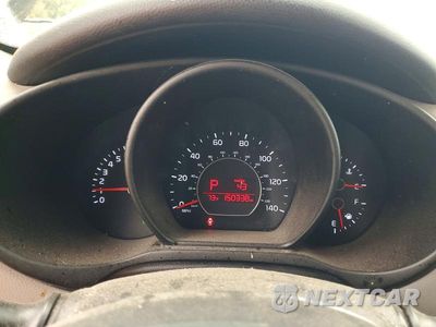 Zdjęcie 9 z 12 samochodu: 2017 KIA SOUL + VIN:KNDJP3A53H7436923 - miniatura