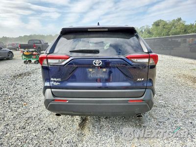 Zdjęcie 6 z 12 samochodu: 2019 TOYOTA RAV4 XLE VIN:JTMW1RFV8KD019082 - miniatura