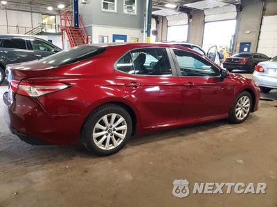 Trzecie zdjęcie samochodu z tyłu: 2018 TOYOTA CAMRY LE VIN:4T1B11HK4JU568856 - miniatura