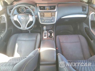 Zdjęcie 8 z 12 samochodu: 2018 NISSAN ALTIMA 2.5 S VIN:1N4AL3AP3JC204337 - miniatura