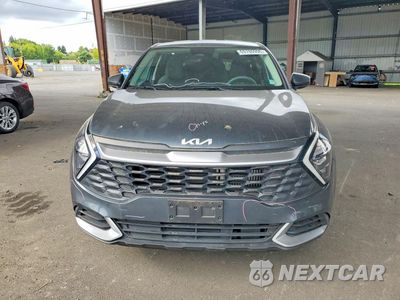 Piąte zdjęcie samochodu w środku: 2023 KIA SPORTAGE LX VIN:KNDPUCAG4P7114035 - miniatura