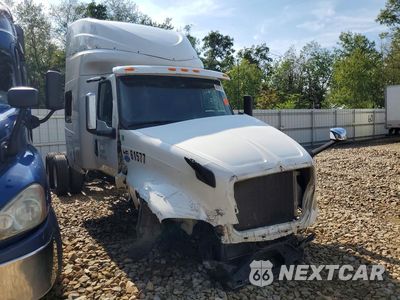 Czwarte zdjęcie samochodu z boku: 2018 INTERNATIONAL LT625 SEMI TRUCK VIN:3HSDZAPR4JN448971 - miniatura