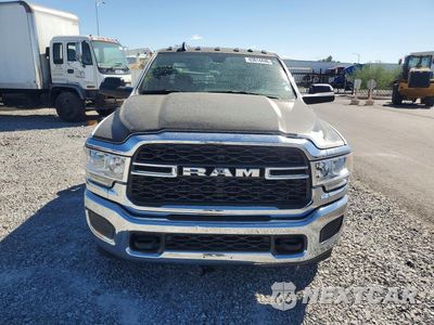 Piąte zdjęcie samochodu w środku: 2022 RAM 3500 VIN:3C7WRTCL5NG296050 - miniatura
