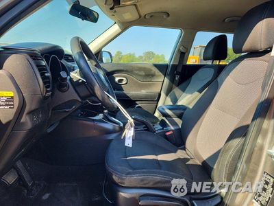 Zdjęcie 7 z 13 samochodu: 2018 KIA SOUL + VIN:KNDJP3A54J7567896 - miniatura