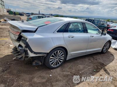 Trzecie zdjęcie samochodu z tyłu: 2018 LINCOLN MKZ SELECT VIN:3LN6L5D95JR604924 - miniatura