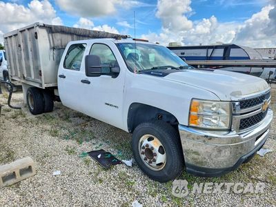 Czwarte zdjęcie samochodu z boku: 2012 CHEVROLET SILVERADO DUMP TRUCK VIN:1GB4CZCG6CF156698 - miniatura