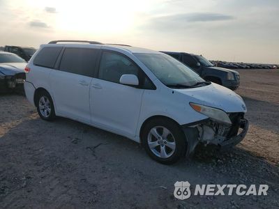 Czwarte zdjęcie samochodu z boku: 2012 TOYOTA SIENNA LE VIN:5TDKK3DC2CS216331 - miniatura