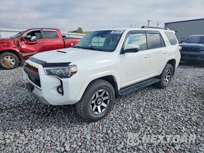 2021 TOYOTA 4RUNNER TRD OFF-ROAD JTEPU5JR5M5936942 - główne zdjęcie licytacji z USA - miniatura