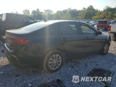 Trzecie zdjęcie samochodu z tyłu: 2021 KIA FORTE FE VIN:3KPF24AD6ME395988 - miniatura