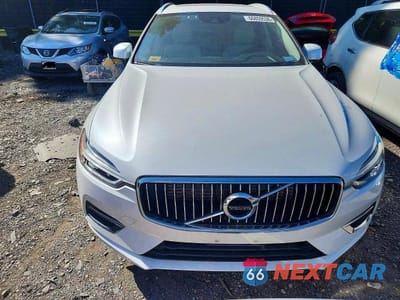 Piąte zdjęcie samochodu w środku: 2018 VOLVO XC60 T8 INSCRIPTION VIN:YV4BR0DL5J1018666 - miniatura
