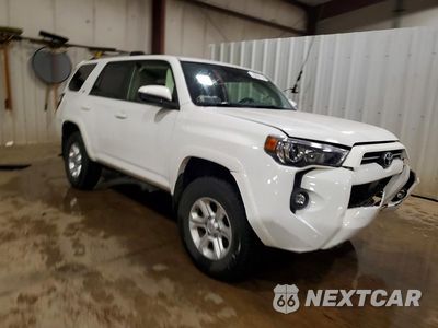 Czwarte zdjęcie samochodu z boku: 2022 TOYOTA 4 RUNNER VIN:JTEMU5JR1N6016157 - miniatura