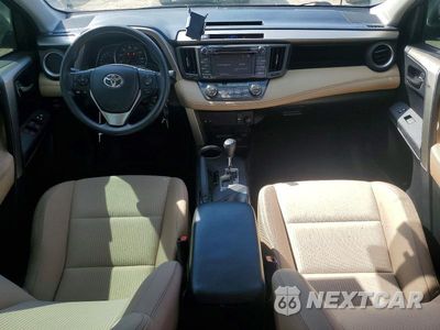 Zdjęcie 8 z 13 samochodu: 2015 TOYOTA RAV4 XLE VIN:2T3WFREV1FW202979 - miniatura