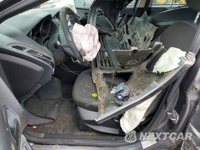 Zdjęcie 7 z 12 samochodu: 2012 FORD FOCUS SE VIN:1FAHP3F2XCL186695 - miniatura