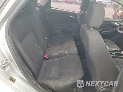 Zdjęcie 10 z 12 samochodu: 2017 FORD FOCUS SE VIN:1FADP3K26HL343666 - miniatura