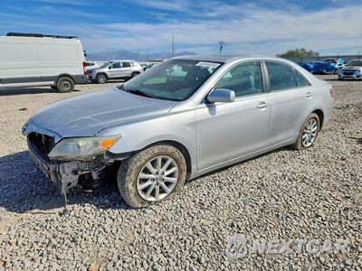 2011 TOYOTA CAMRY XLE V6 4T1BK3EK6BU627548 - główne zdjęcie licytacji z USA - miniatura
