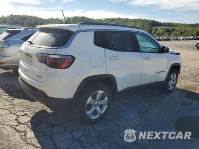 Trzecie zdjęcie samochodu z tyłu: 2018 JEEP COMPASS LATITUDE VIN:3C4NJDBB8JT485615 - miniatura