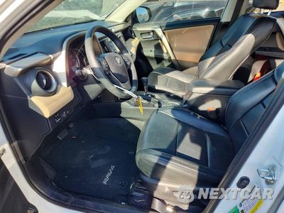 Zdjęcie 7 z 13 samochodu: 2015 TOYOTA RAV4 VIN:2T3WFREV2FW234047 - miniatura