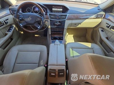 Zdjęcie 8 z 12 samochodu: 2013 MERCEDES-BENZ E 350 VIN:WDDHF5KB1DA693079 - miniatura