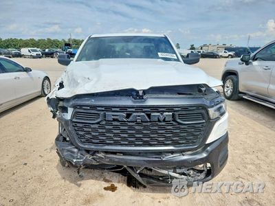Piąte zdjęcie samochodu w środku: 2025 RAM 1500 TRADESMAN VIN:1C6RREGP6SN756393 - miniatura