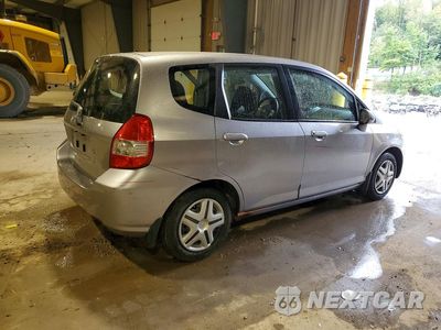 Trzecie zdjęcie samochodu z tyłu: 2008 HONDA FIT VIN:JHMGD384X8S066386 - miniatura