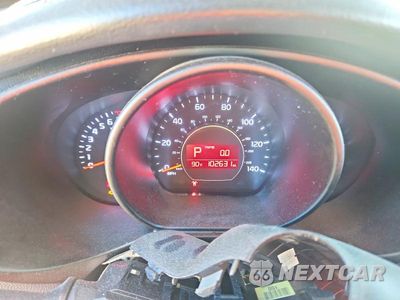 Zdjęcie 9 z 13 samochodu: 2015 KIA SOUL + VIN:KNDJP3A51F7223076 - miniatura