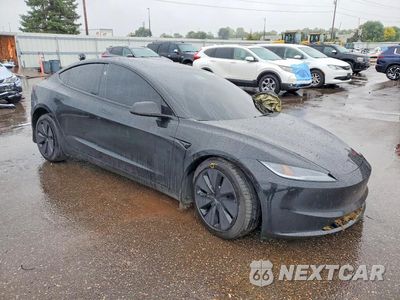 Czwarte zdjęcie samochodu z boku: 2026 TESLA MODEL 3 VIN:5YJ3E1EA3TF197838 - miniatura