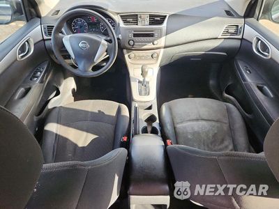 Zdjęcie 8 z 12 samochodu: 2014 NISSAN SENTRA S VIN:3N1AB7AP7EL627794 - miniatura
