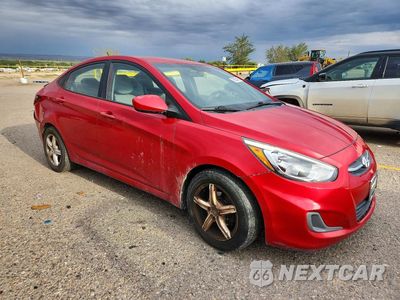Czwarte zdjęcie samochodu z boku: 2016 HYUNDAI ACCENT SE VIN:KMHCT4AE2GU964765 - miniatura