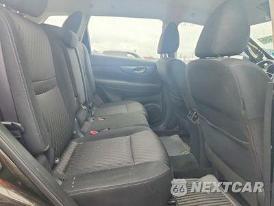 Zdjęcie 10 z 13 samochodu: 2017 NISSAN ROGUE S VIN:KNMAT2MV0HP519307 - miniatura